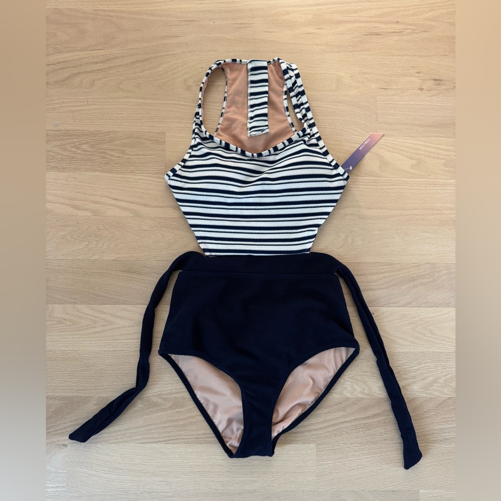 MOLYBELL Striped Cut Out Racerback One Piece Swimsuit Blue Tie Back Size Small‎